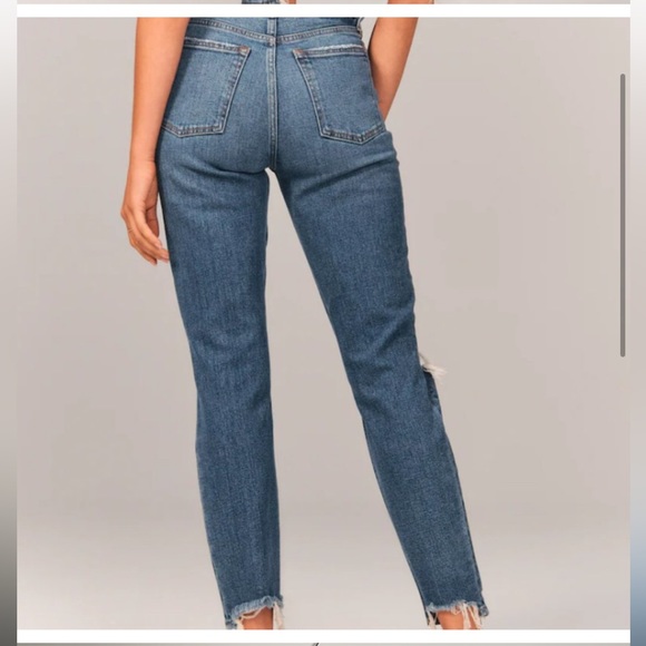 Abercrombie High Rise Mom Jeans Size 27 Short - Picture 3 of 12